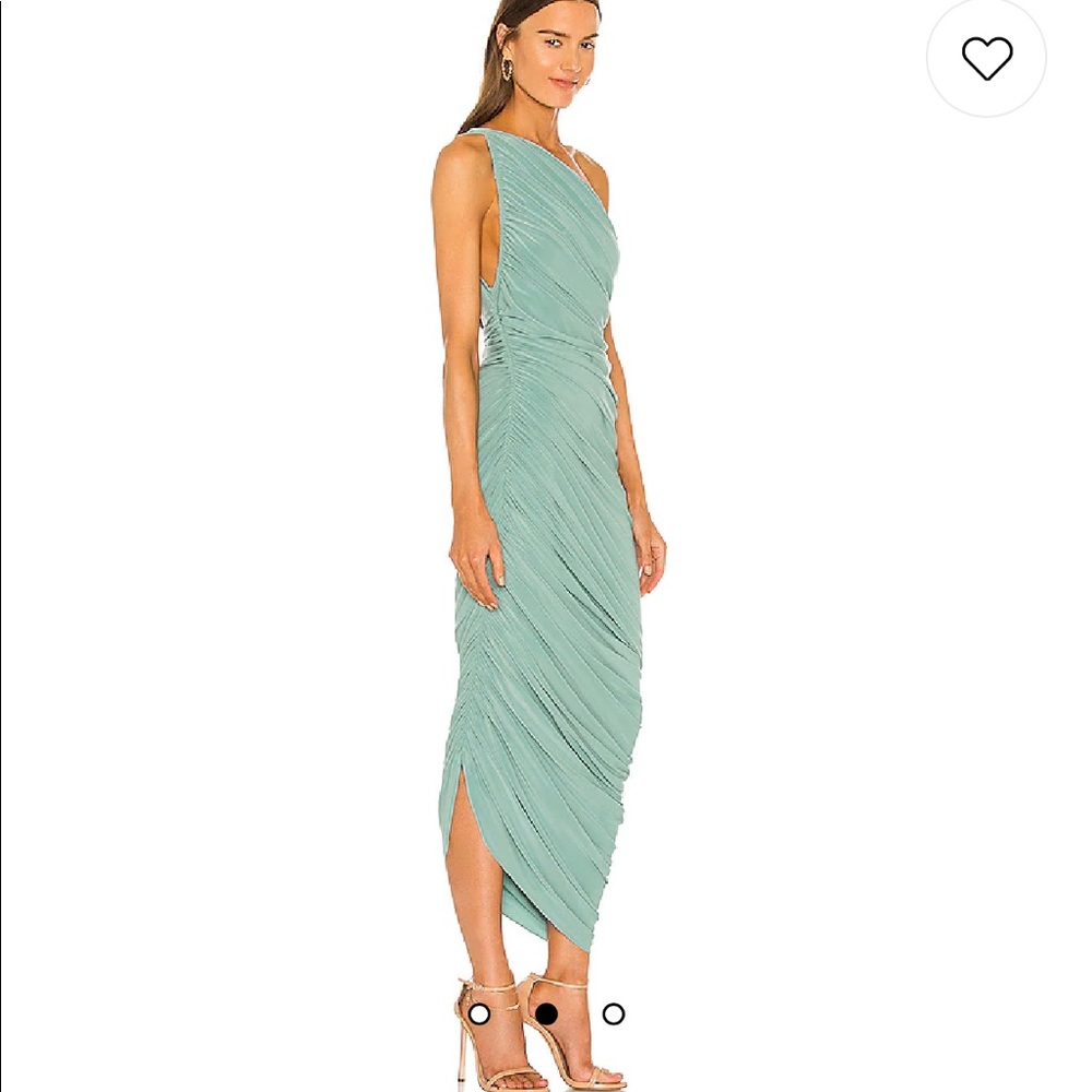 Diana Gown, Norma Kamali
Color: Vintage Mint
Size: XS